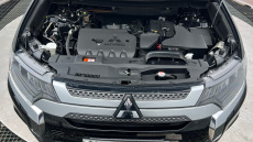 Mitsubishi Outlander 2.0 Exceed 5dr CVT Petrol Estate